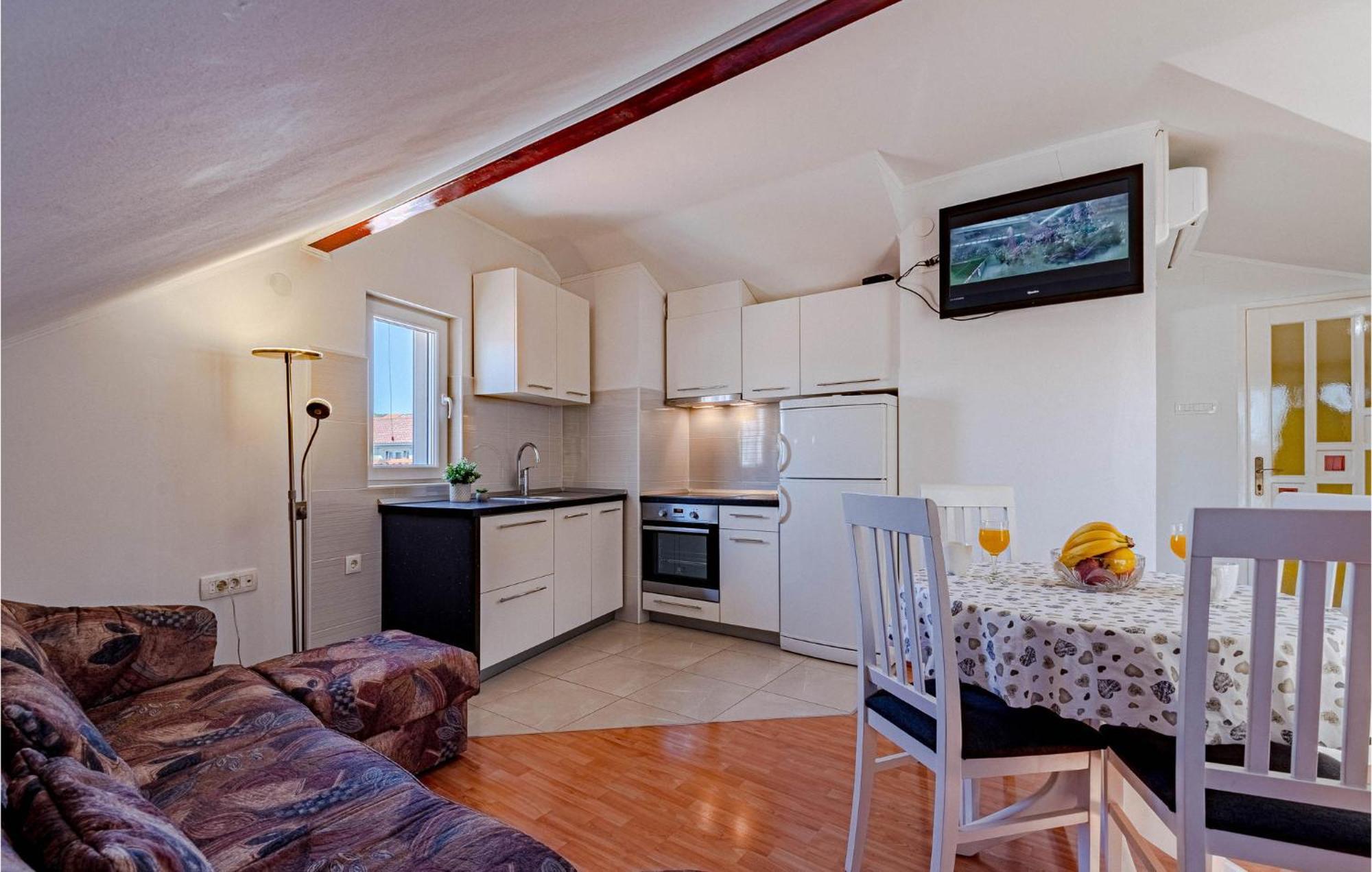 Beautiful Apartment In Vela Luka With Wifi Экстерьер фото