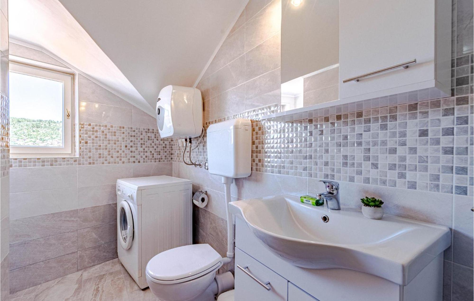 Beautiful Apartment In Vela Luka With Wifi Экстерьер фото